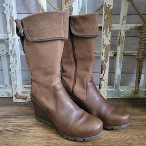 MERRELL Brown Leather & Suede Wedge Boots for Women - Size 9